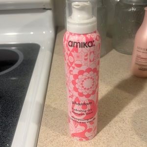 Amika  phantom hydrating dry shampoo foam